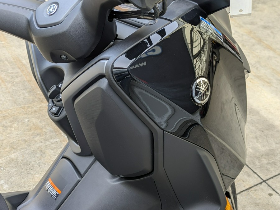 2025 Yamaha XMAX