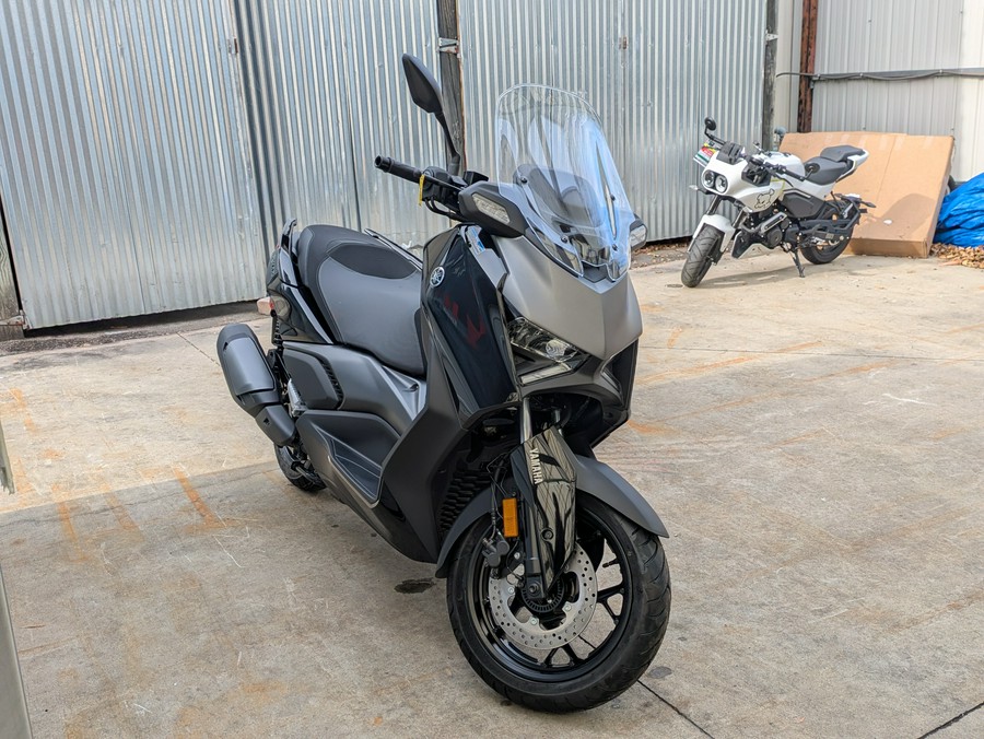 2025 Yamaha XMAX