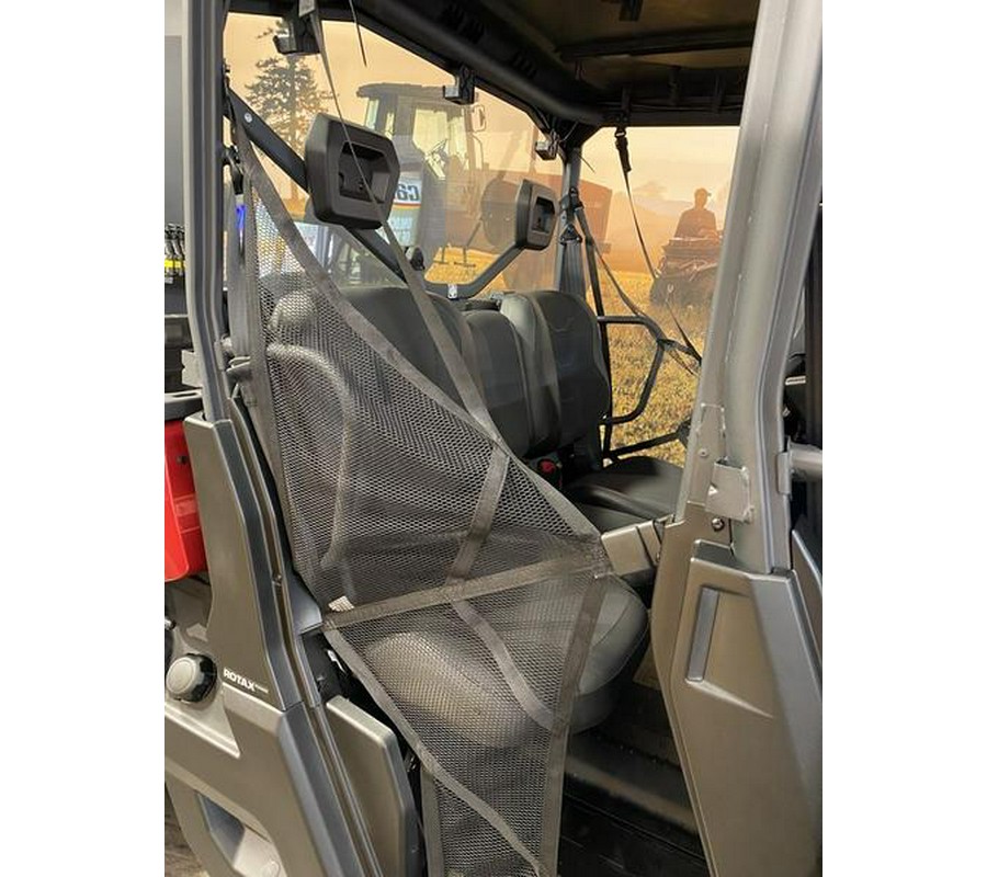 2024 Can-Am® Defender MAX XT HD9