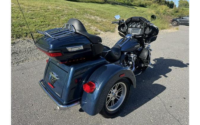 2016 Harley-Davidson® TRI-GLIDE