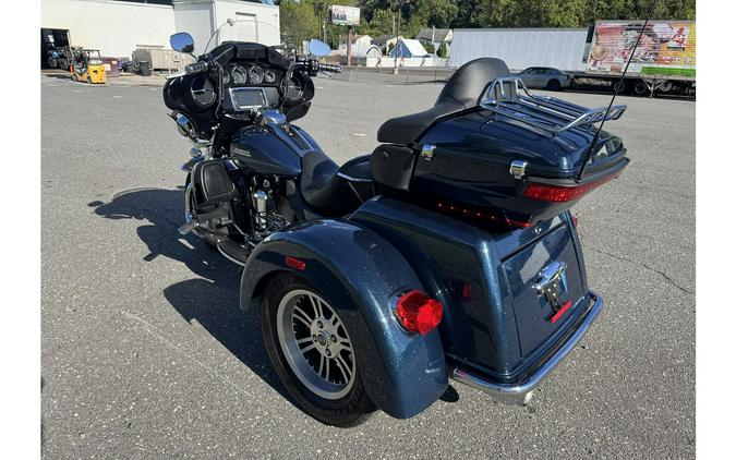 2016 Harley-Davidson® TRI-GLIDE