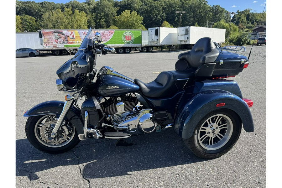 2016 Harley-Davidson® TRI-GLIDE