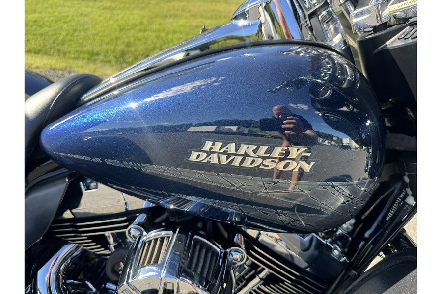 2016 Harley-Davidson® TRI-GLIDE