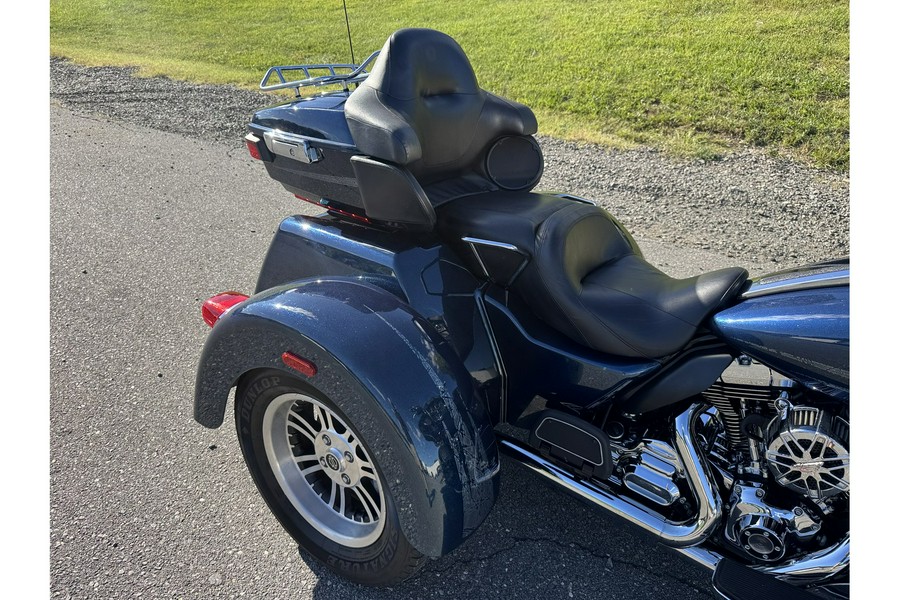 2016 Harley-Davidson® TRI-GLIDE
