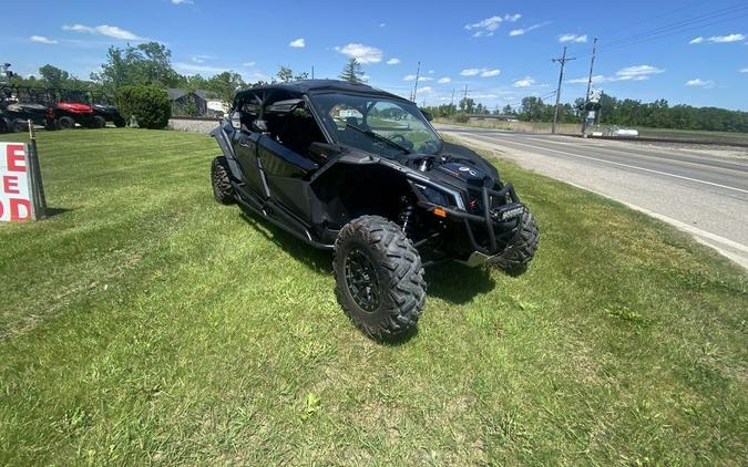 2017 Can-Am® MAVERICK X3 MAX XDS R