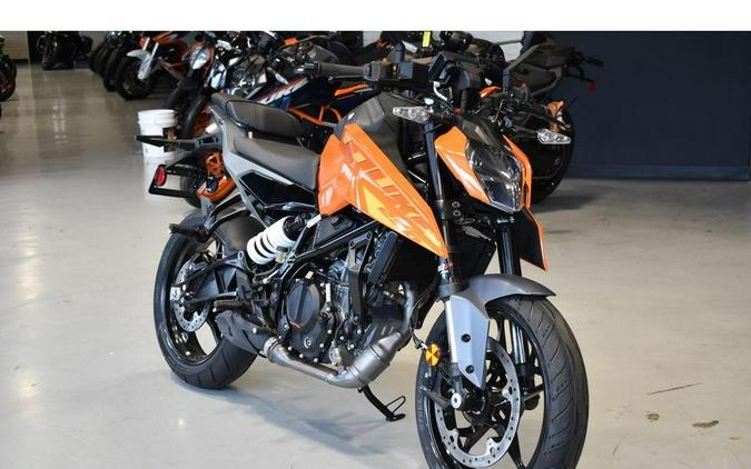2024 KTM 250 Duke