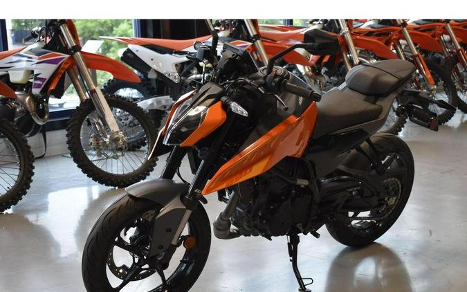 2024 KTM 250 Duke
