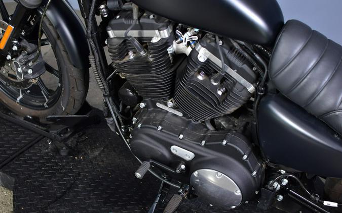 2022 Harley-Davidson Iron 883 Black Denim