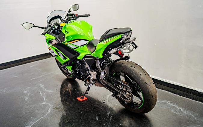 2025 Kawasaki Ninja® 650 KRT Edition ABS