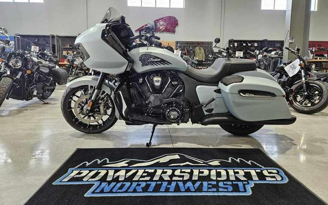 2025 Indian Challenger Dark Horse 112 W/Powerband Audio Frost Silver Smoke