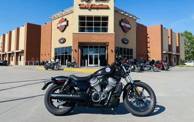 2024 Harley-Davidson Nightster™ w/ El Roy Pinstripes RH975