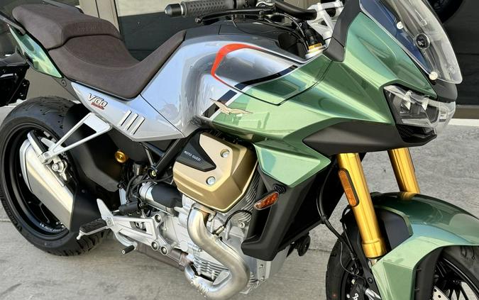 2024 Moto Guzzi V100 Mandello S