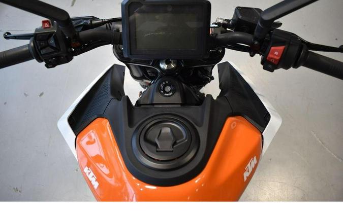 2024 KTM 250 Duke