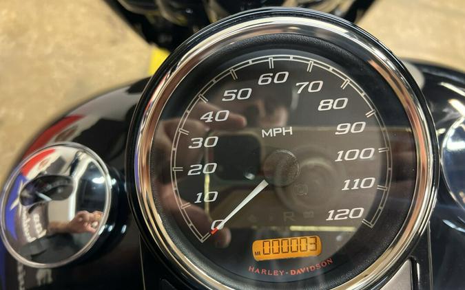 2025 Harley-Davidson Road King Special