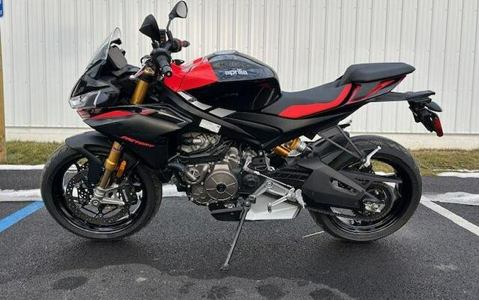 2026 Aprilia Tuono 660 Factory