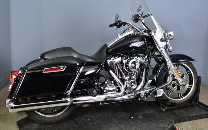 2022 Harley-Davidson Road King Vivid Black