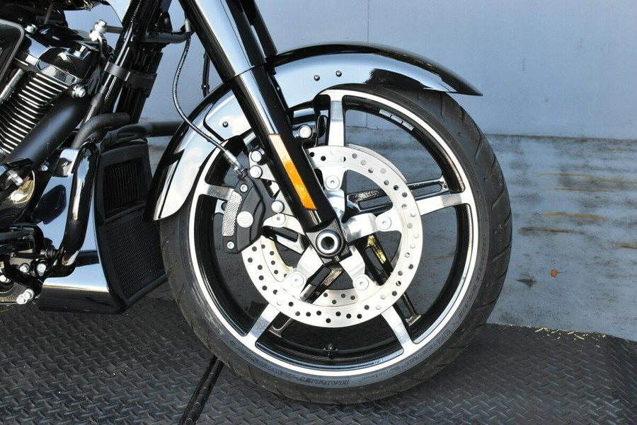 2025 Harley-Davidson Road Glide FLTRX
