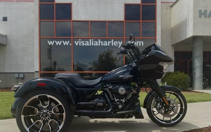 FLTRT 2026 Road Glide 3