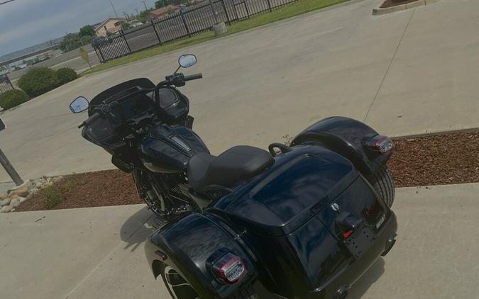 FLTRT 2026 Road Glide 3