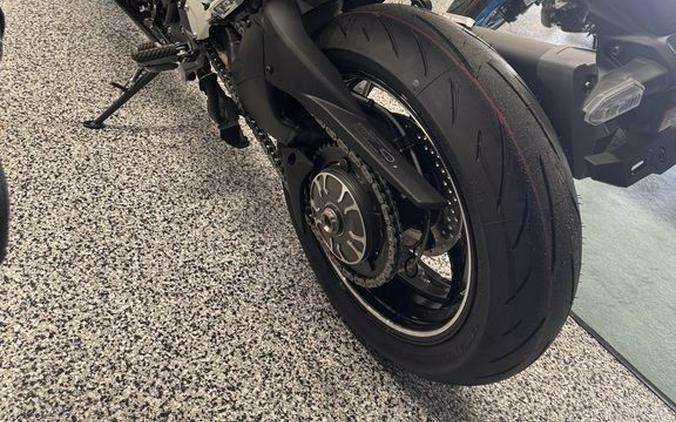 2026 Kawasaki Ninja H2® SX SE ABS