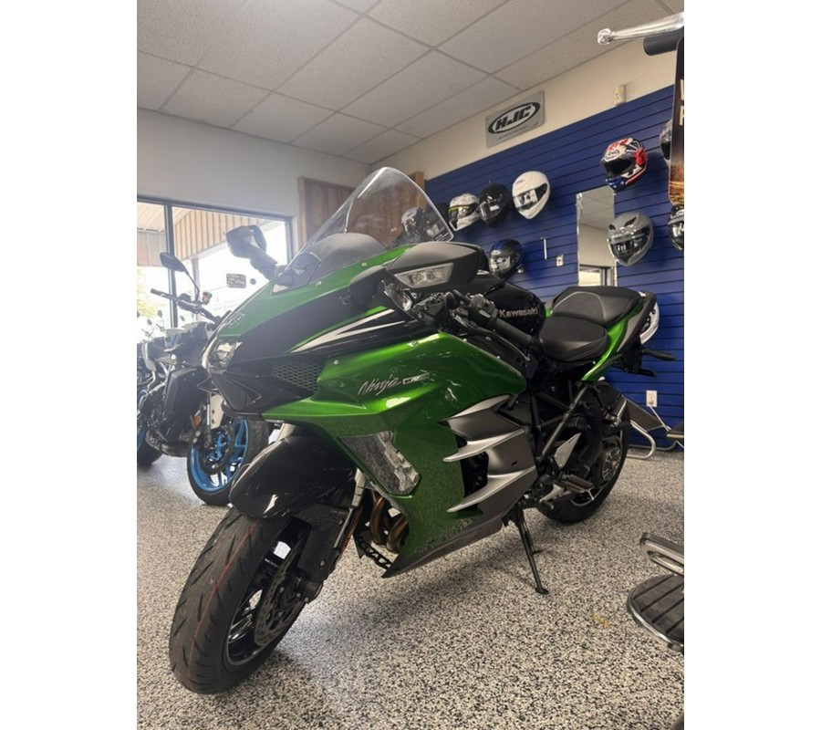 2025 Kawasaki NINJA H2® SX SE ABS