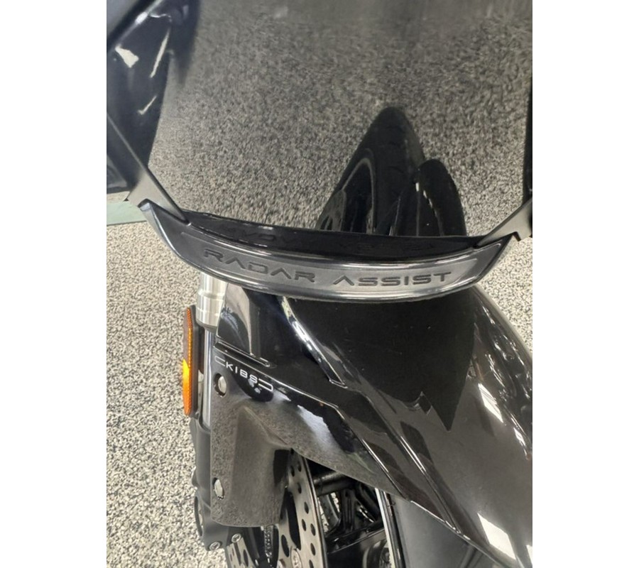 2025 Kawasaki NINJA H2® SX SE ABS