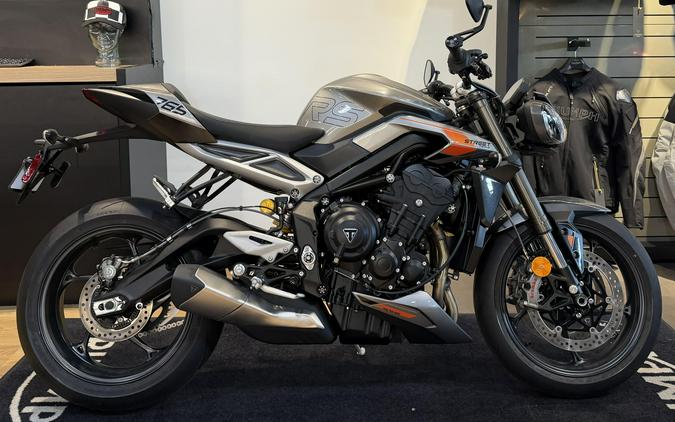 2025 Triumph Street Triple 765 RS - SILVER ICE