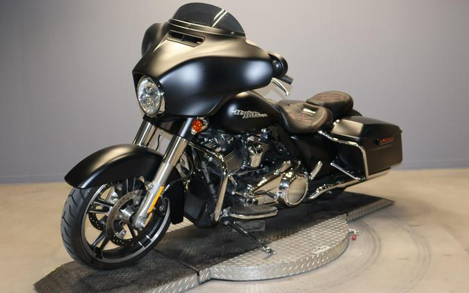2017 Harley-Davidson Street Glide Special FLHXS