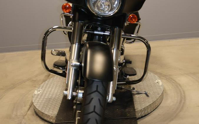 2017 Harley-Davidson Street Glide Special FLHXS