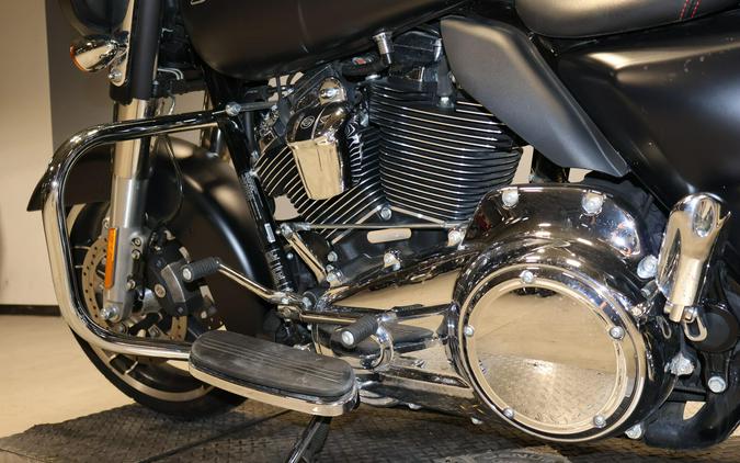 2017 Harley-Davidson Street Glide Special FLHXS