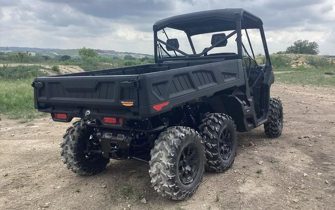 2024 Can-Am™ Defender 6X6 XT HD10