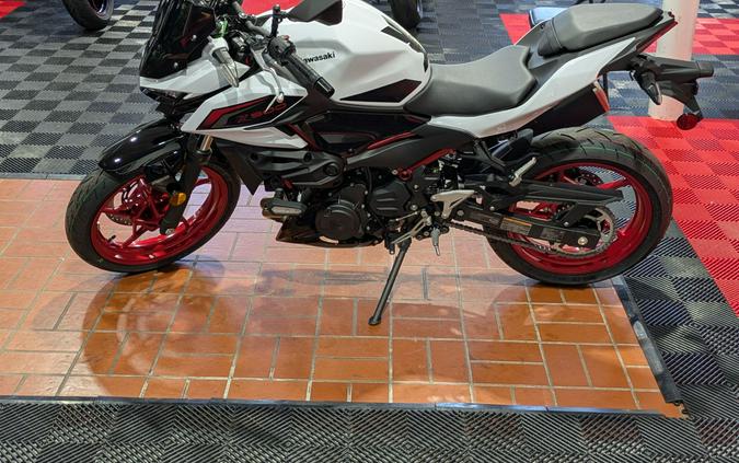 2026 Kawasaki Z500 SE ABS