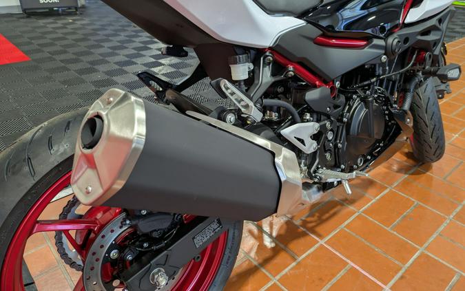 2026 Kawasaki Z500 SE ABS