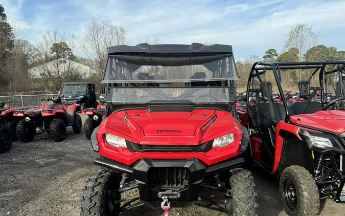 2024 Honda® Pioneer 1000-6 Deluxe Crew