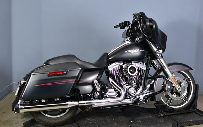 2016 Harley-Davidson Street Glide Special Black Denim