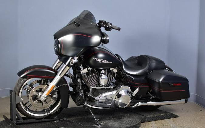 2016 Harley-Davidson Street Glide Special Black Denim