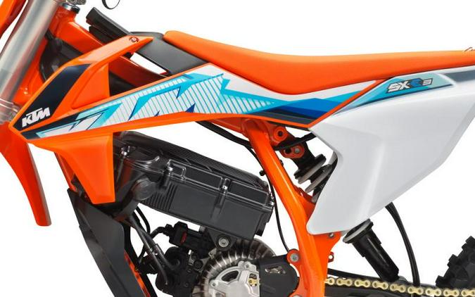 2023 KTM SX-E 3