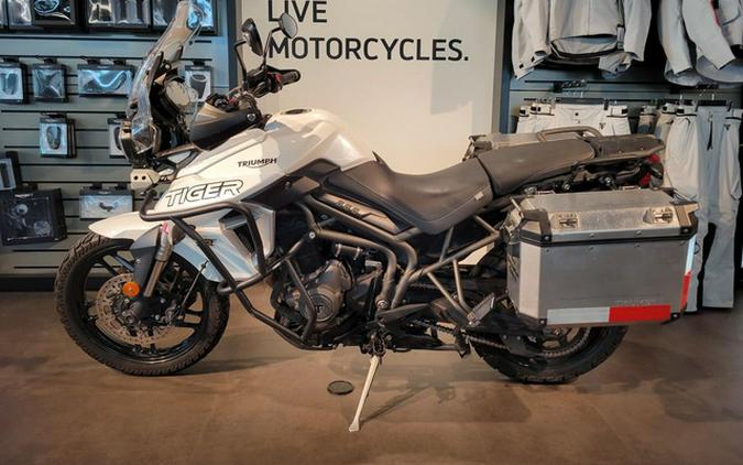 2018 Triumph Tiger 800 XRT Crystal White XRT