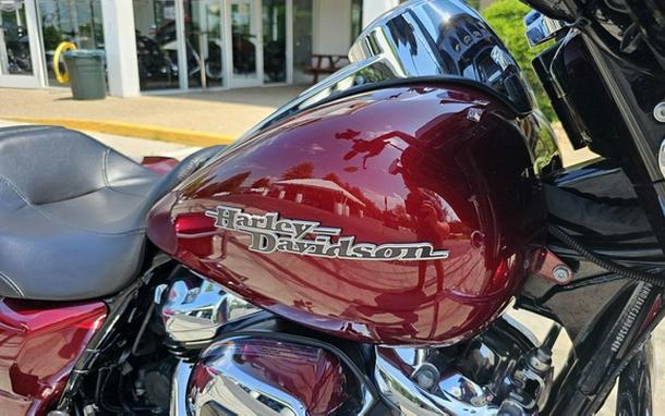 2017 Harley-Davidson FLHXS - Street Glide Special