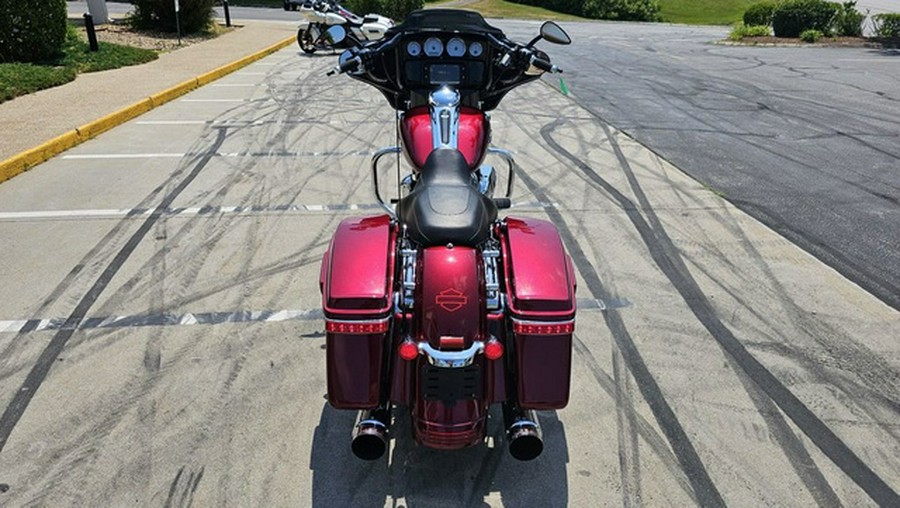 2017 Harley-Davidson FLHXS - Street Glide Special