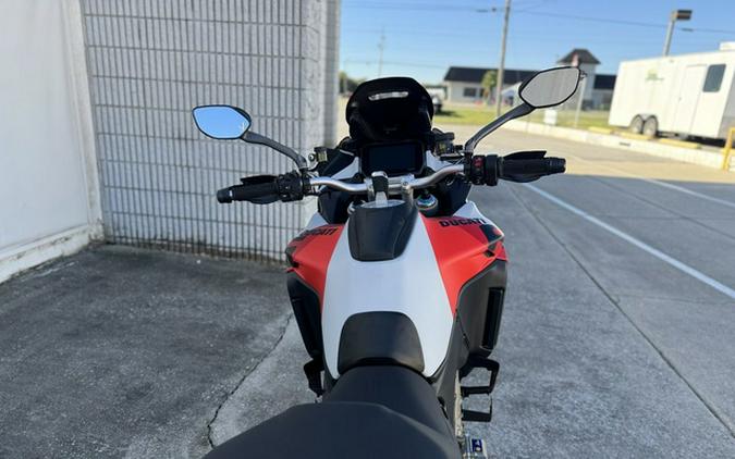 2025 Ducati Multistrada V4 RS