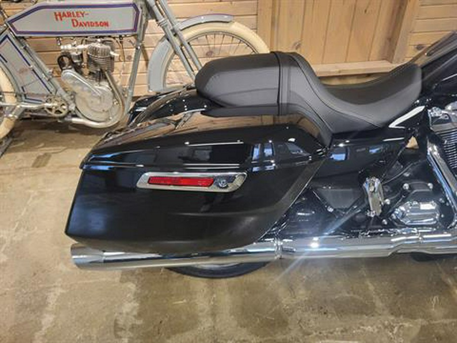 2025 Harley-Davidson Road Glide®