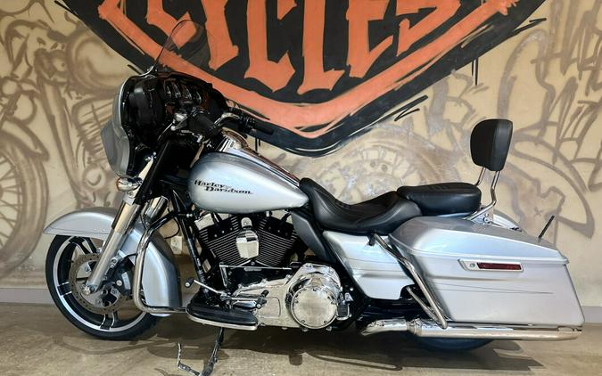 FLHXS 2015 Street Glide® Special