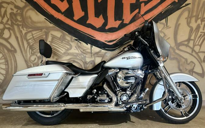 FLHXS 2015 Street Glide® Special