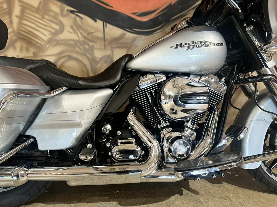FLHXS 2015 Street Glide® Special