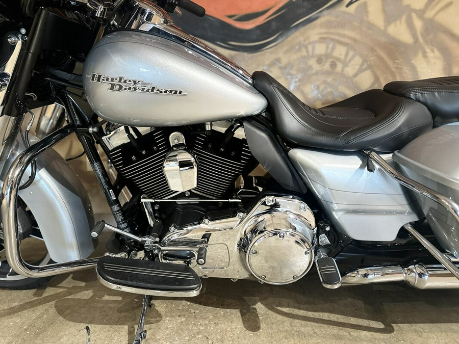 FLHXS 2015 Street Glide® Special
