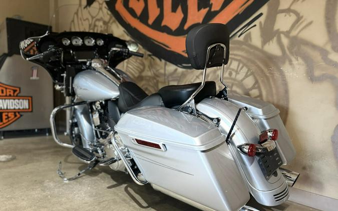 FLHXS 2015 Street Glide® Special