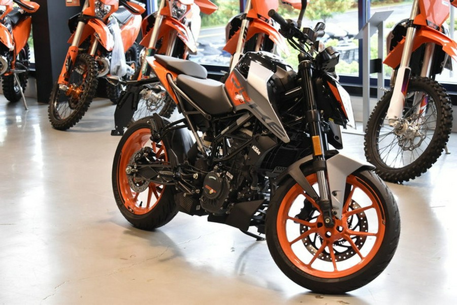 2023 KTM Duke 200