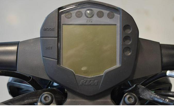 2023 KTM 200 Duke