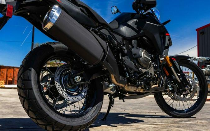 2025 Suzuki V-Strom 800DE